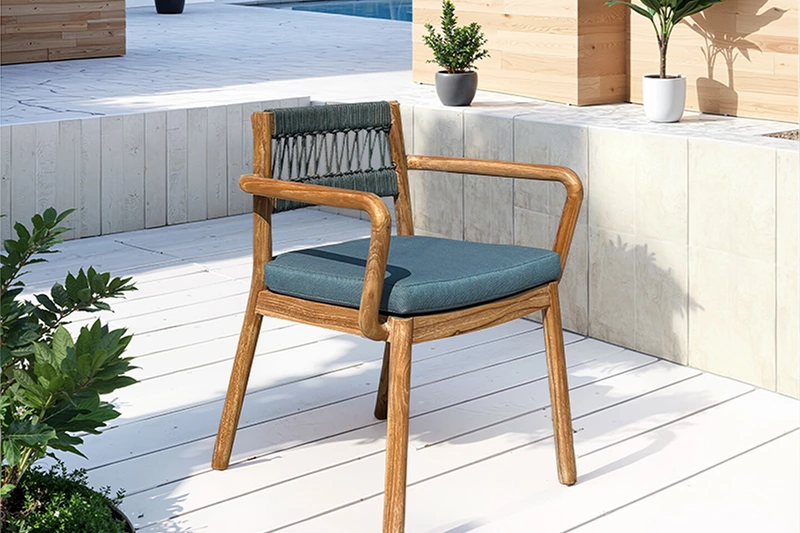 Comfortable Garden Dining Chair Set
