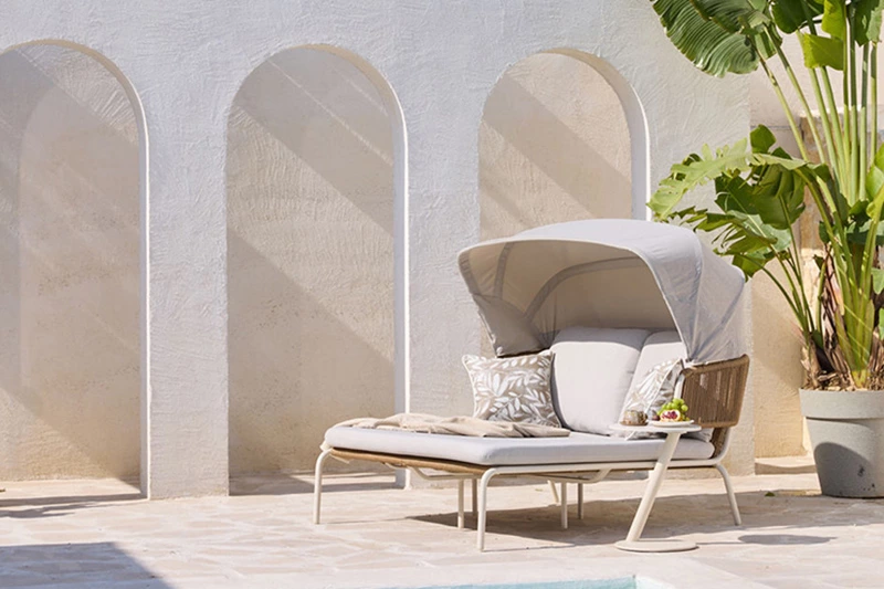 Garden Aluminum Rope Daybed